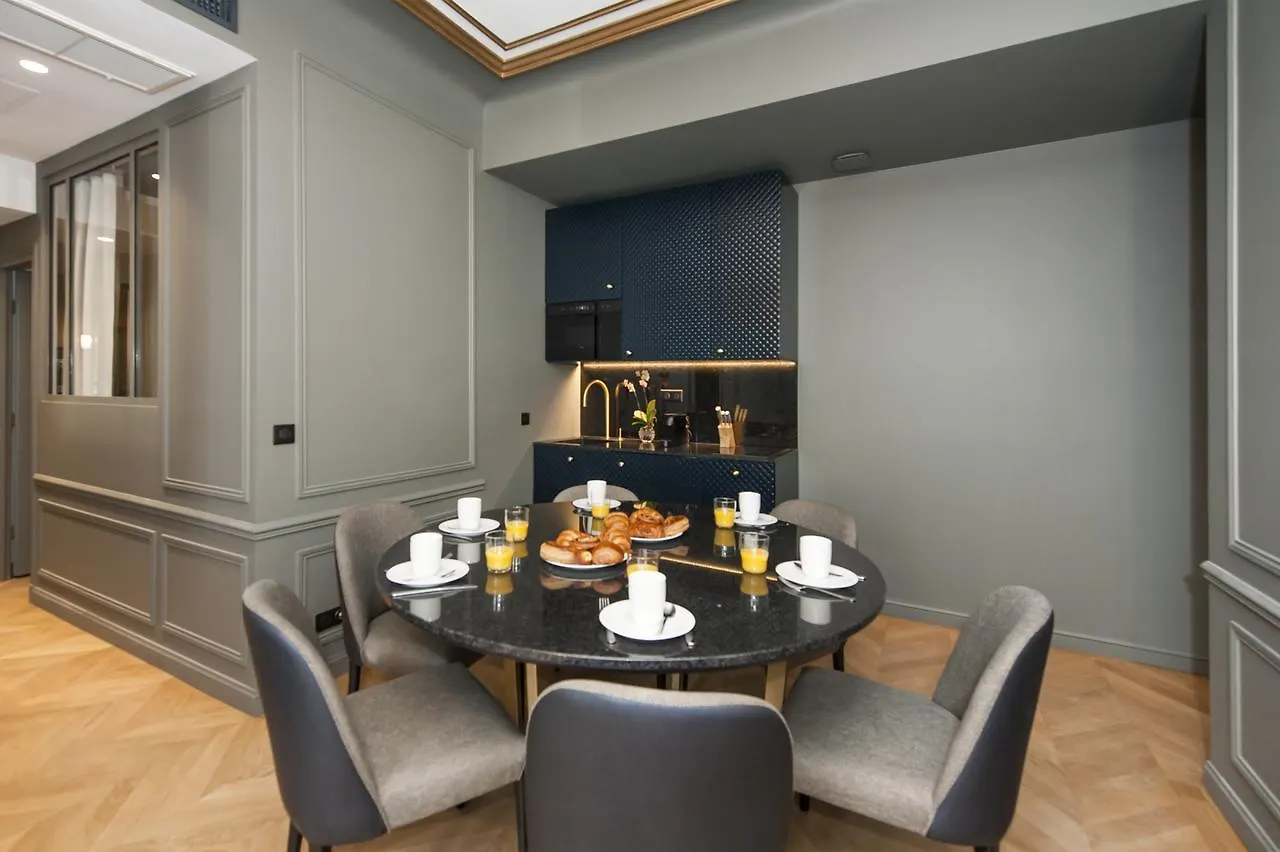 Champs Elysees - Lincoln Appartements Paříž Apartmán