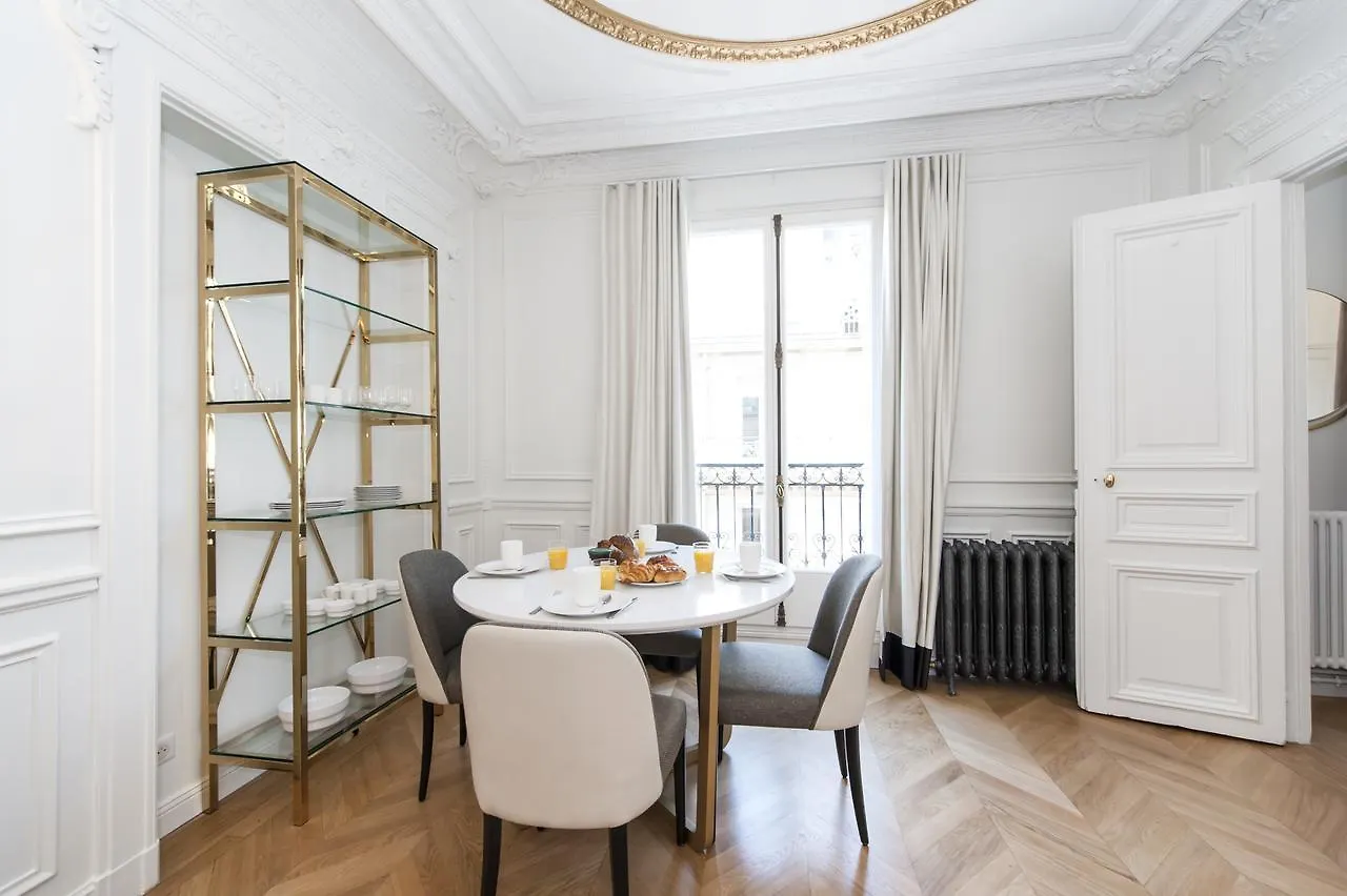 Champs Elysees - Lincoln Appartements Paříž