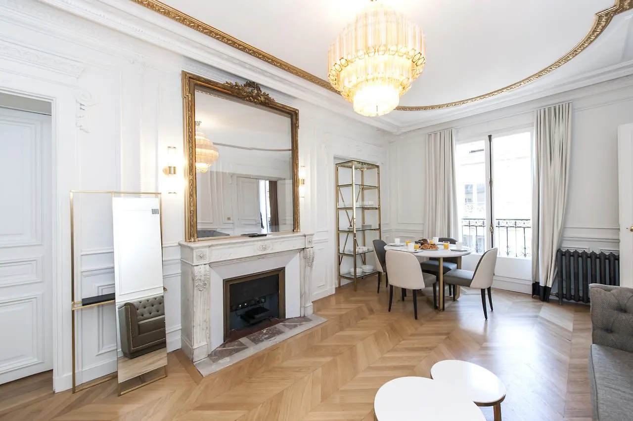 Champs Elysees - Lincoln Appartements Paříž Francie