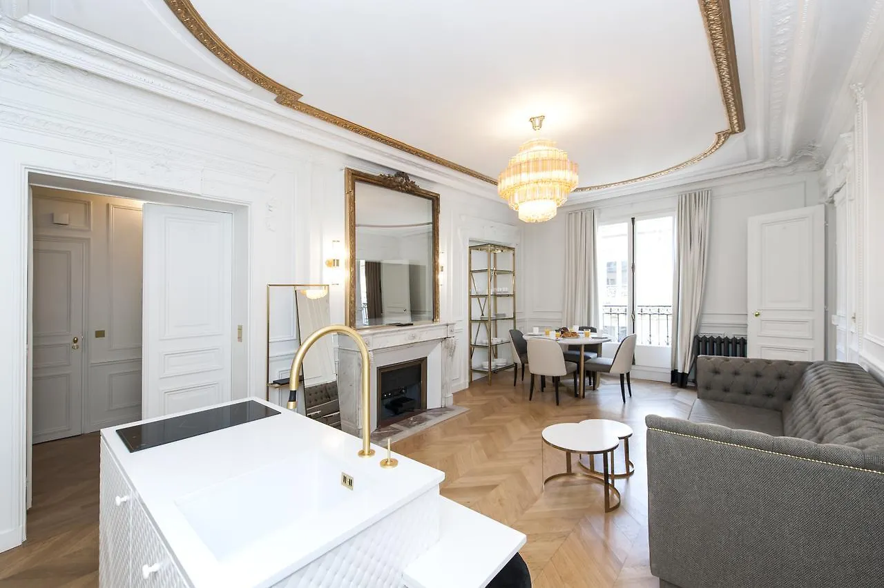 Champs Elysees - Lincoln Appartements Paříž