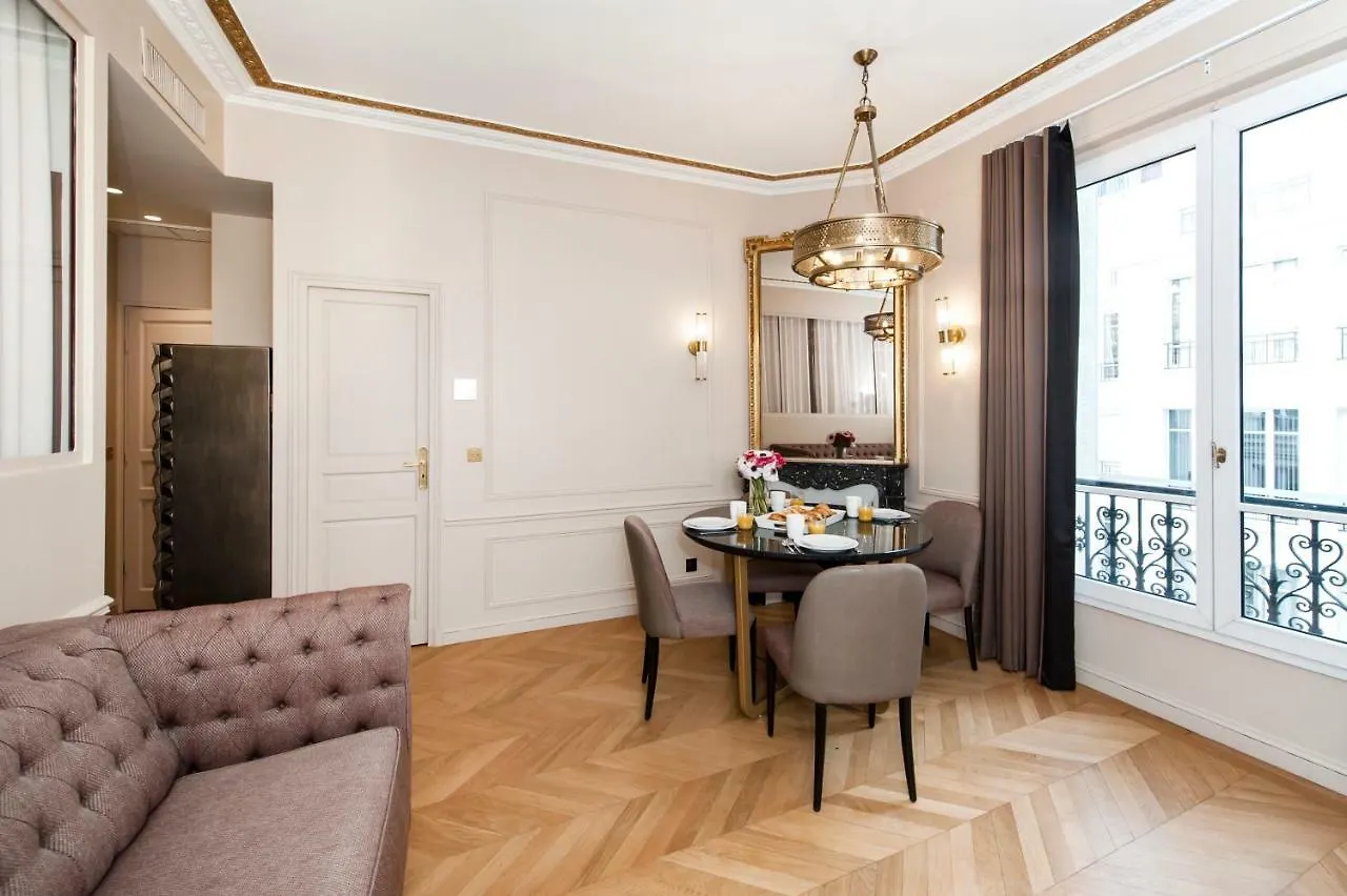 Champs Elysees - Lincoln Appartements Paris